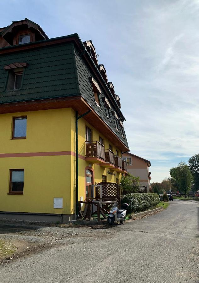 2-Izbovy Apartman Mlynica S Balkonom Kültér fotó